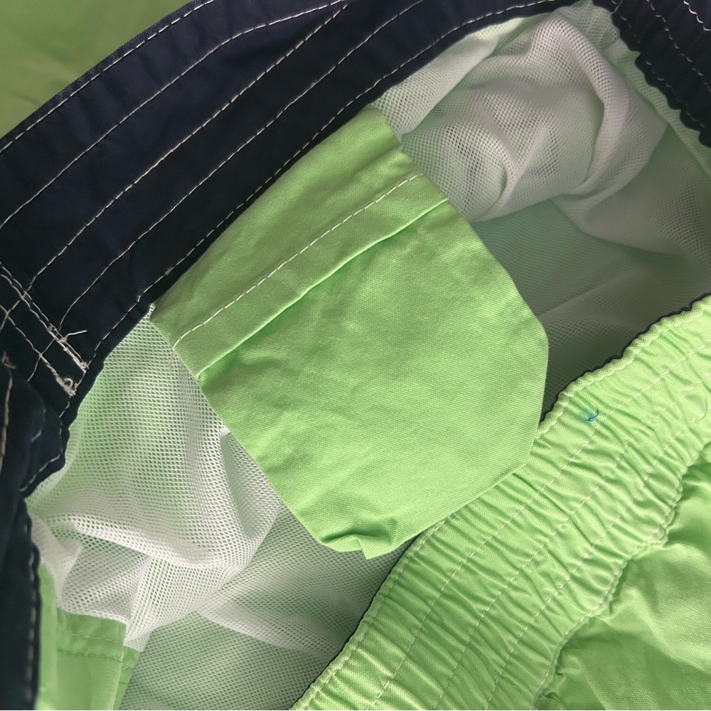 Ralph Lauren Men's Bright Green Swim Shorts - Picture 9 of 9